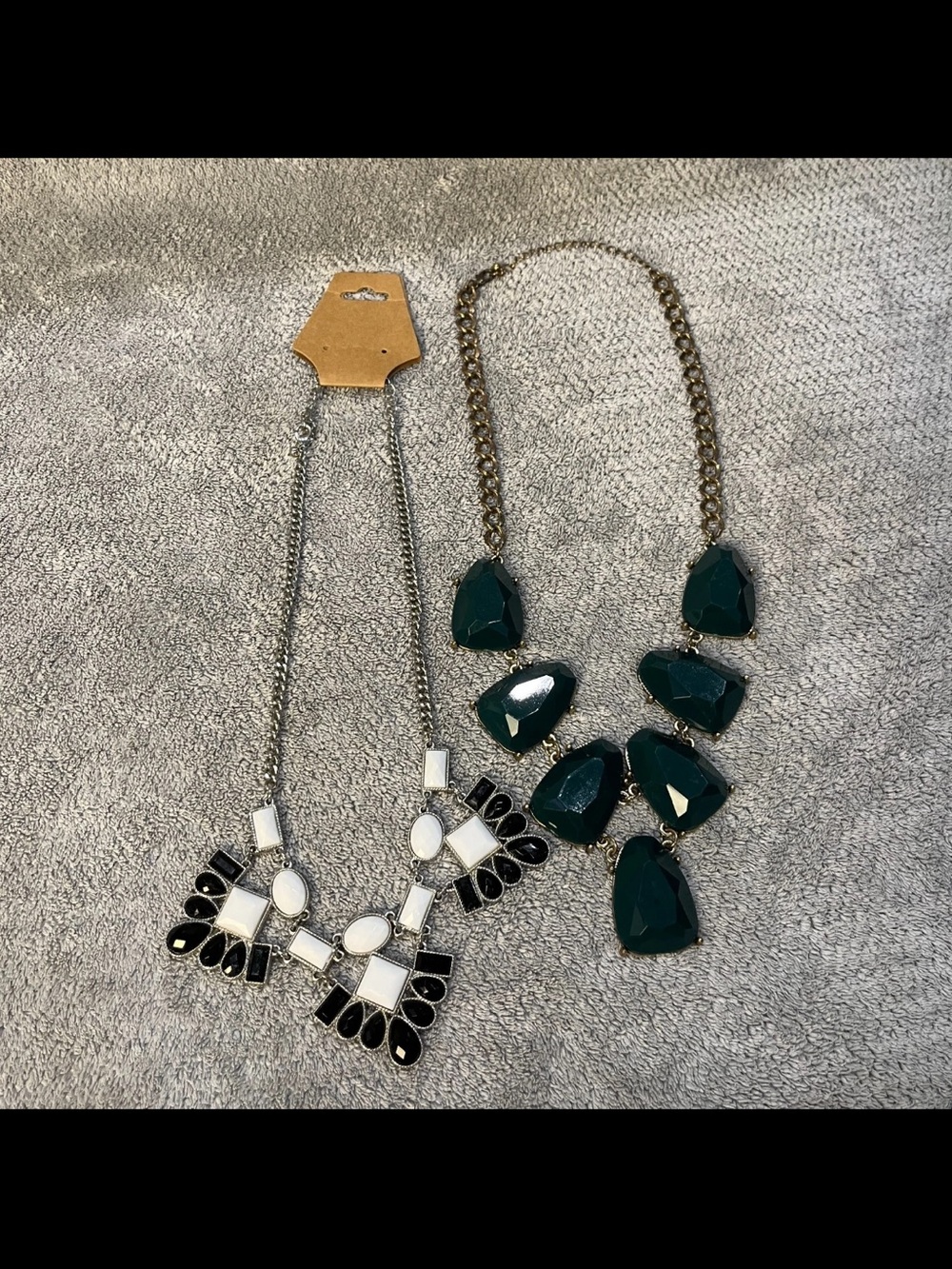 Y2k statement necklaces black and white & Emerald green chunky bib bold lot 2x